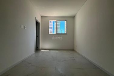 Apartamento &agrave; venda - 118m&sup2; - Centro