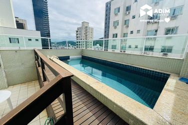 Apartamento para alugar - 225m&sup2; - Centro