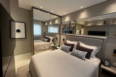 Apartamento &agrave; venda - 148m&sup2; - Meia Praia