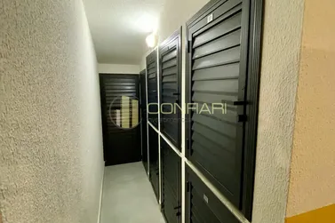 Apartamento &agrave; venda - 120m&sup2; - Meia Praia