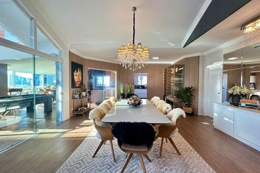 Apartamento &agrave; venda - 415m&sup2; - Meia Praia