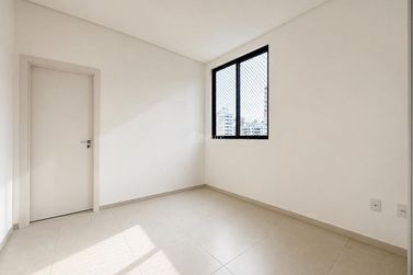 Apartamento &agrave; venda - 208m&sup2; - Meia Praia