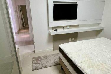 Apartamento para alugar - 130m&sup2; - Centro