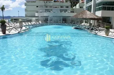 Apartamento &agrave; venda - 281m&sup2; - Meia Praia
