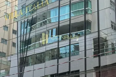 Sala Comercial &agrave; venda - 60m&sup2; - Meia Praia