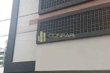Sala Comercial &agrave; venda - 81m&sup2; - Meia Praia