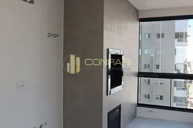 Apartamento &agrave; venda - 129m&sup2; - Meia Praia