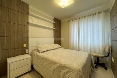 Apartamento &agrave; venda - 135m&sup2; - Pioneiros