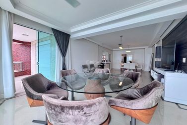 Apartamento &agrave; venda - 185m&sup2; - Barra Sul