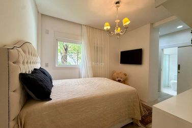 Casa &agrave; venda - 1200m&sup2; - Praia Brava