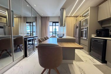 Apartamento &agrave; venda - 105m&sup2; - Centro