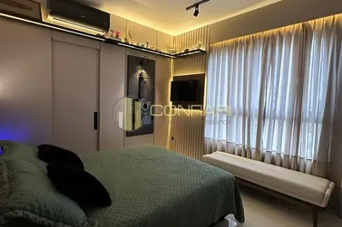 Apartamento &agrave; venda - 140m&sup2; - Centro
