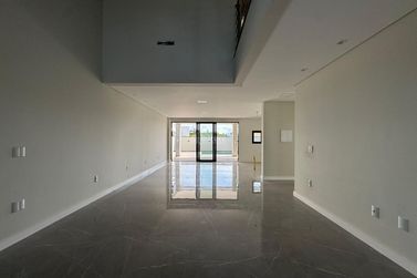 Casa &agrave; venda - 265m&sup2; - Santa Regina