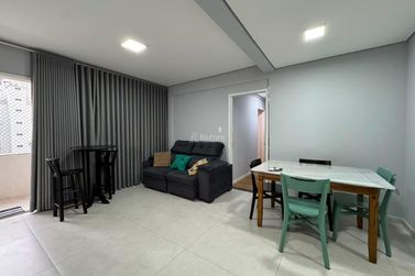 Apartamento &agrave; venda - 109m&sup2; - Centro