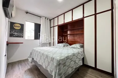 Apartamento &agrave; venda - 115m&sup2; - Meia Praia
