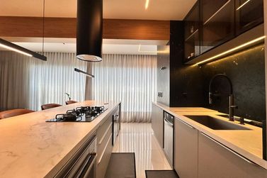 Apartamento &agrave; venda - 160m&sup2; - Centro
