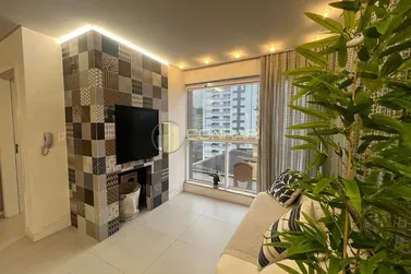 Apartamento para alugar - 107m&sup2; - meia praia