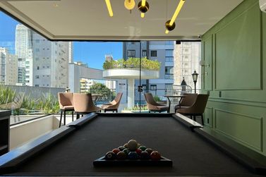 Apartamento &agrave; venda - 106m&sup2; - Meia Praia