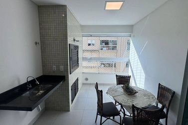 Apartamento &agrave; venda - Meia Praia