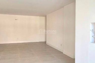 Apartamento &agrave; venda - Meia Praia