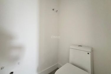 Apartamento &agrave; venda - 123m&sup2; - Meia Praia