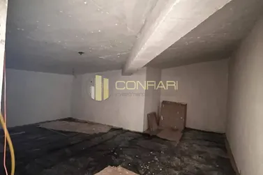 Sala Comercial &agrave; venda - 110m&sup2; - Meia Praia