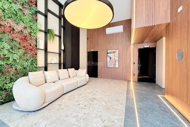 Apartamento &agrave; venda - 160m&sup2; - Meia Praia