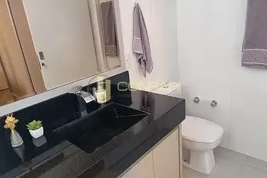 Apartamento &agrave; venda - 120m&sup2; - Meia Praia