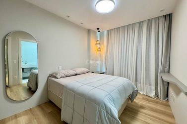 Apartamento &agrave; venda - 125m&sup2; - Centro