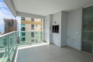Apartamento &agrave; venda - 160m&sup2; - Meia Praia
