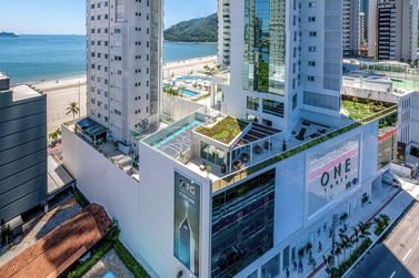 Apartamento &agrave; venda - 217m&sup2; - Barra Sul
