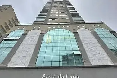 Apartamento &agrave; venda - 113m&sup2; - Meia Praia