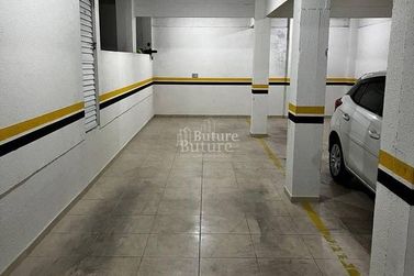 Apartamento &agrave; venda - Meia Praia