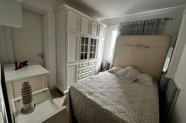 Apartamento &agrave; venda - Meia Praia