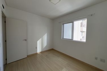 Apartamento &agrave; venda - Meia Praia