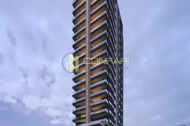 Apartamento &agrave; venda - 133m&sup2; - Meia Praia