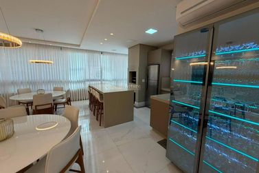 Apartamento &agrave; venda - Meia Praia
