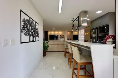 Apartamento &agrave; venda - 136m&sup2; - 