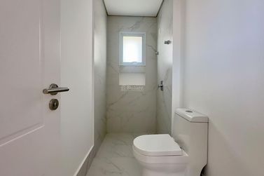 Apartamento &agrave; venda - 157m&sup2; - Meia Praia