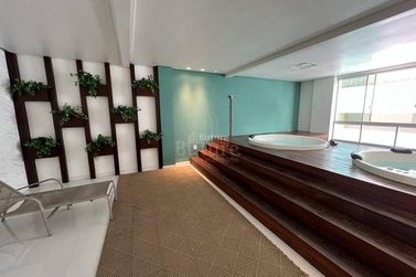 Apartamento &agrave; venda - Meia Praia