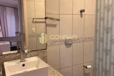 Apartamento para alugar - 98m&sup2; - meia praia