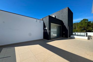Casa &agrave; venda - 414m&sup2; - Praia dos Amores