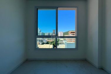 Apartamento &agrave; venda - 118m&sup2; - Centro