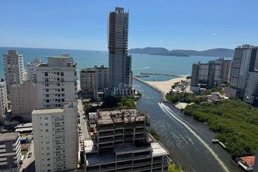 Apartamento &agrave; venda - Meia Praia