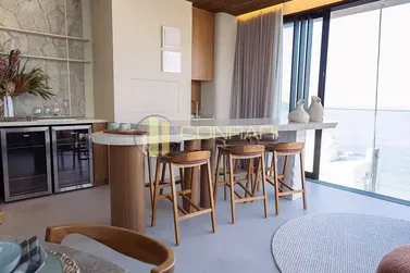 Apartamento &agrave; venda - 150m&sup2; - Centro