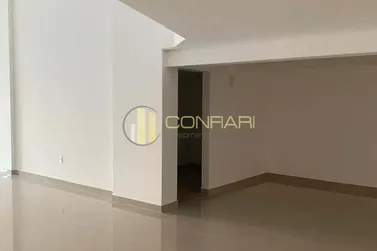 Sala Comercial para alugar - 140m&sup2; - Meia Praia