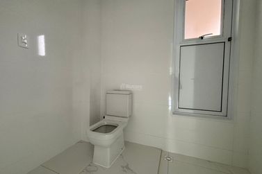 Apartamento &agrave; venda - 159m&sup2; - Meia Praia