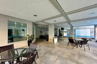 Apartamento &agrave; venda - Meia Praia