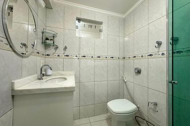 Apartamento &agrave; venda - 165m&sup2; - Centro