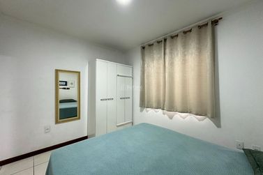 Apartamento &agrave; venda - 79m&sup2; - Meia Praia